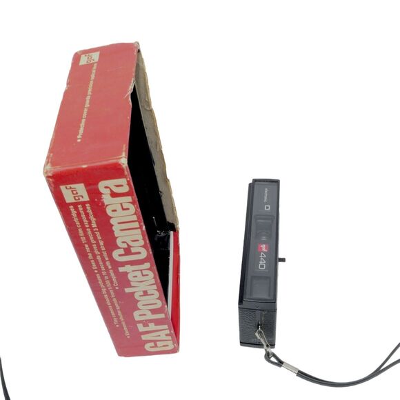 Vintage GAF 440 Pocket Camera Film Collectible Box Manual Functionality Unknown - Picture 3 of 7